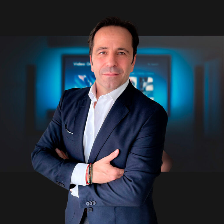 Óscar Cifuentes